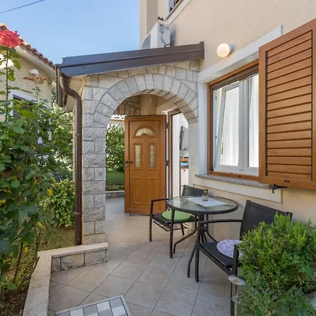 With A Parking Space - 2216 Apartment Porec