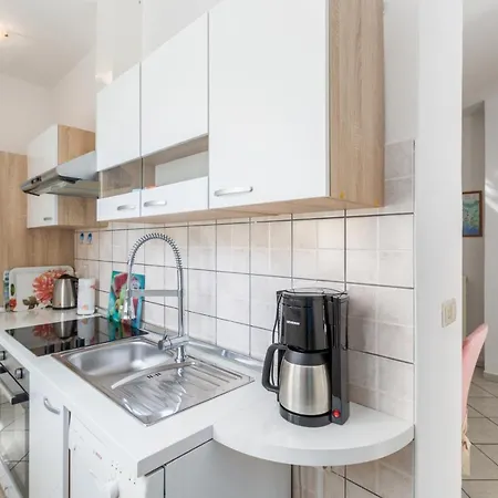 With Parking Space - 2216 Appartement