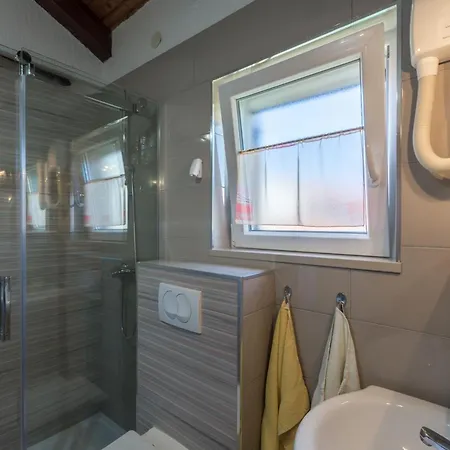 Apartman With A Parking Space - 2216 *
