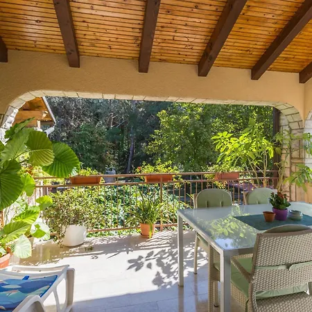 With Parking Space - 2216 アパート *