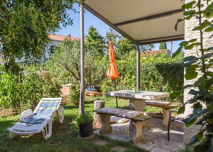 With Parking Space - 2216 アパート *