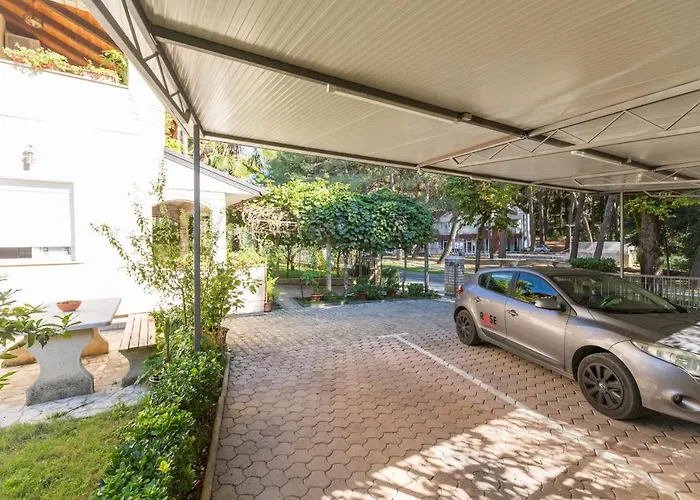 With Parking Space - 2216 アパート *