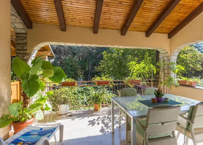 With Parking Space - 2216 アパート *